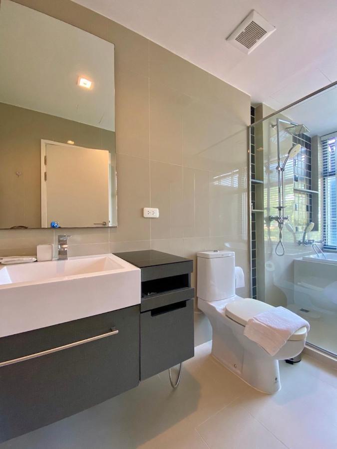 Modern Apartment 211 The Deck At Patong Exterior foto